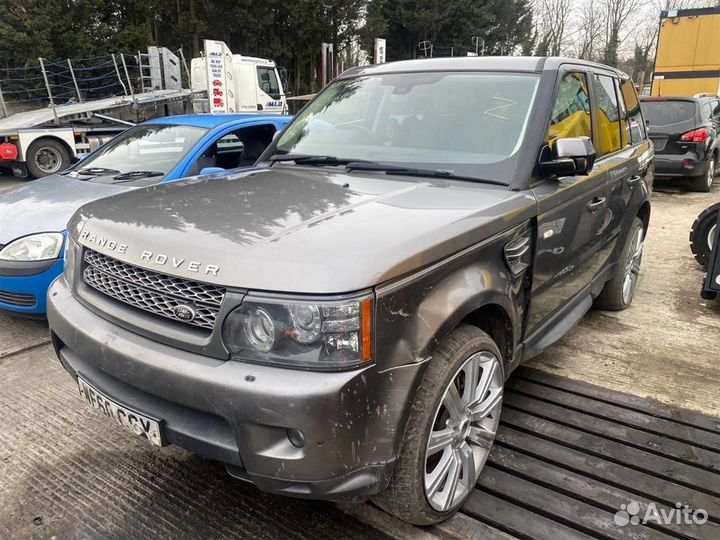 Доводчик крышки багажника Land Rover range rover