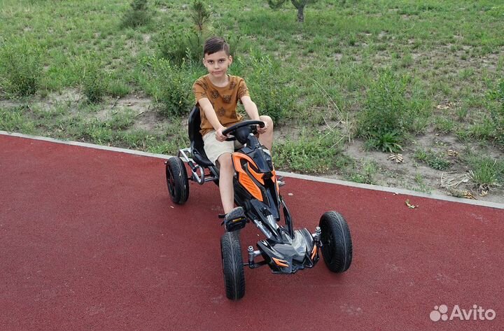 Детский веломобиль Megatron - педальная багги