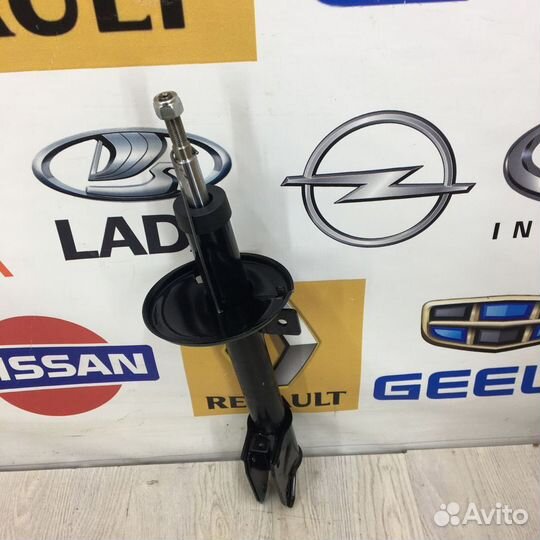 Амортизатор стойка зад Renault kaptur