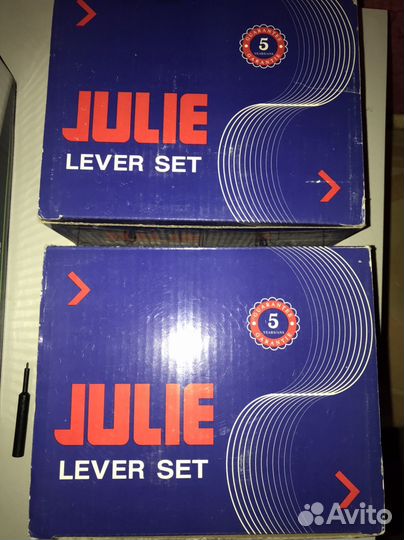 Дверные ручки Gulie новые