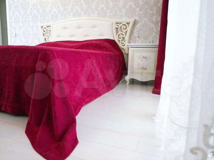 2-к. квартира, 66 м², 7/10 эт.