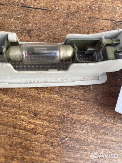 Плафон подсветки салона Renault Laguna 2 X74 F4P