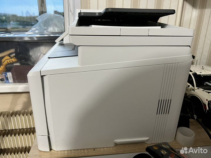 Цветной лазерный принтер HP M181fw