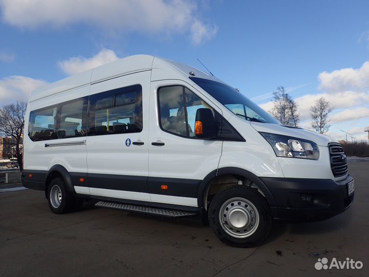 Заказ аренда микроавтобуса 19 мест Форд Транзит