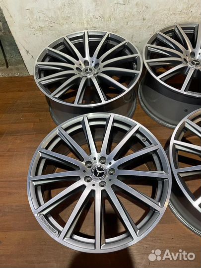 Оригинальные диски R22 Mercedes GLS C167 AMG разн