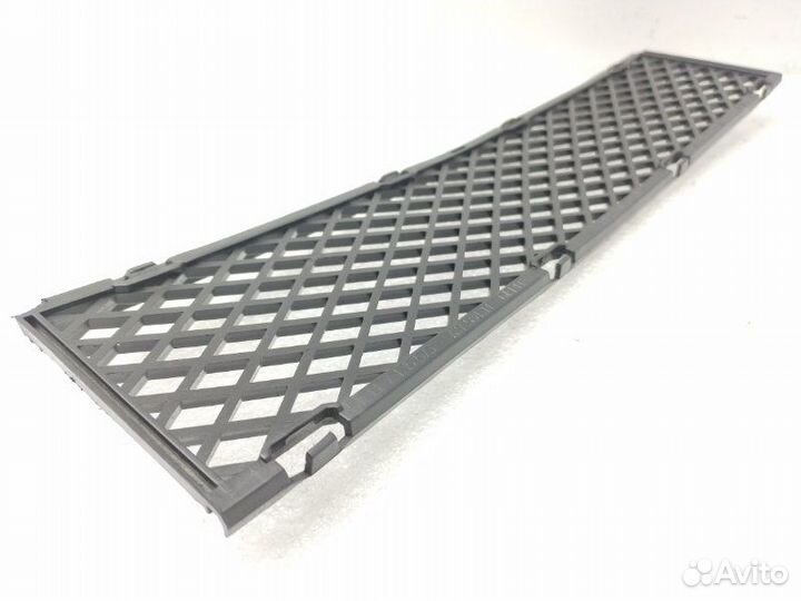 Решетка в бампер передняя Bmw 7-Series E65 2006