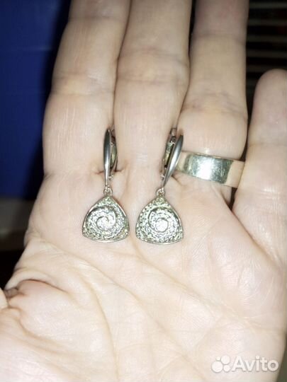 Серебряные серьги
