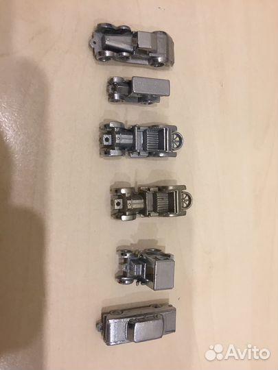 Металлические модельные машинки