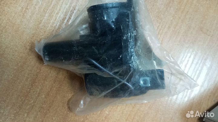 Крышка помпы с байпасным клапаном, K3-K4 Karcher а