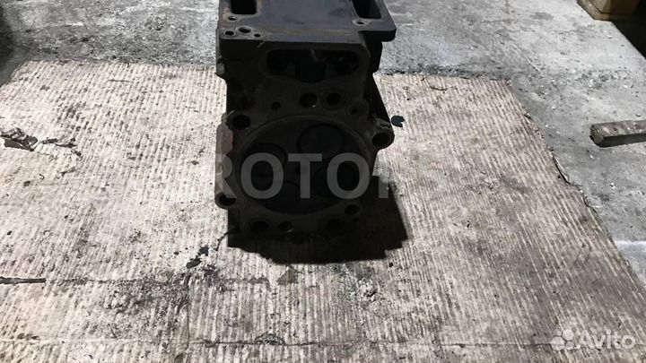 Головка блока цилиндров Scania R 5 2004 1909204