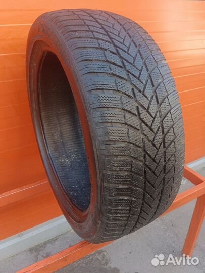 Bridgestone Blizzak LM-005 245/45 R20