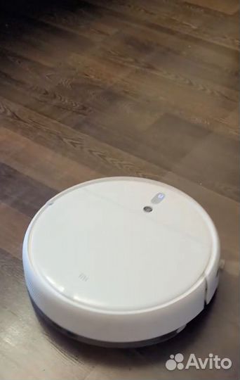 Xiaomi Робот-пылесос Mi Robot Vacuum Mop RU