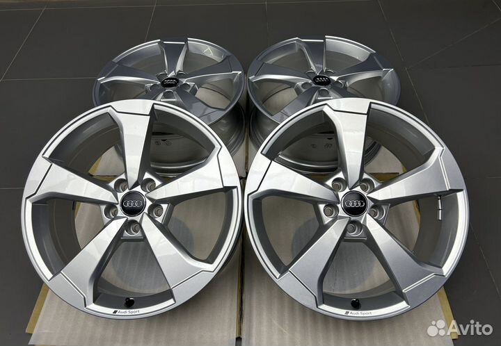 Rotor Audi RS3 19*8.0J 5*112 Original