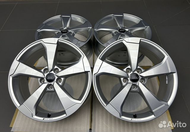 Rotor Audi RS3 19*8.0J 5*112 Original