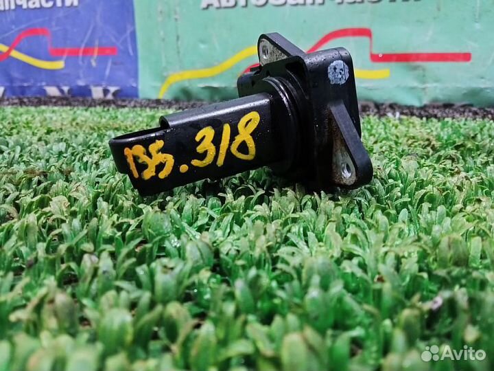 Датчик массового расхода воздуха дмрв Mitsubishi P