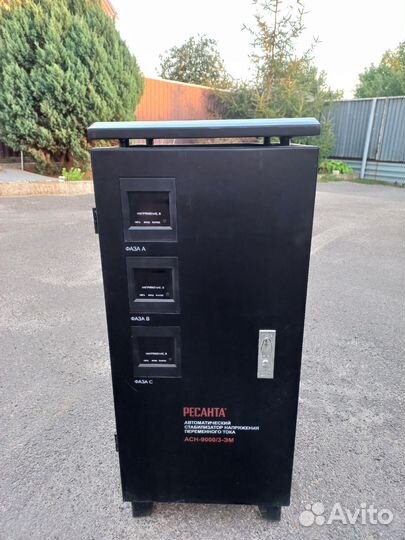 Стабилизатор напряжения ресанта трёх фазный