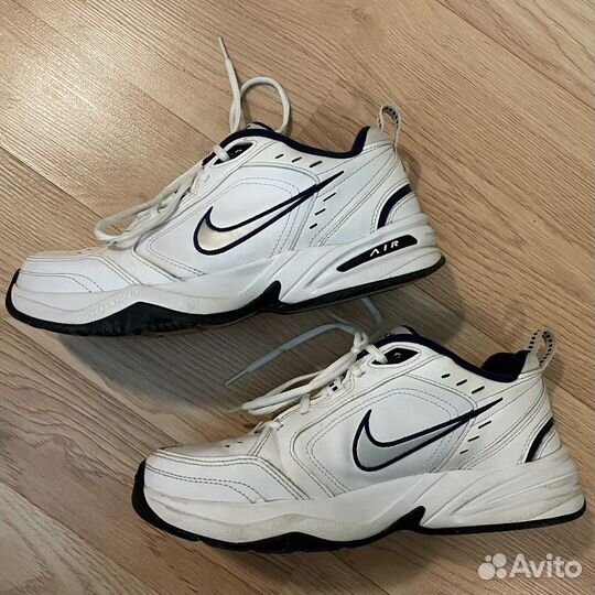 Nike Air Monarch 41 EUR