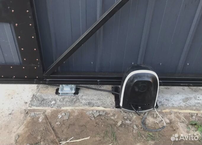 Откатные ворота металлические 4,7*2