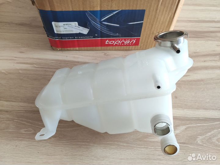 Бачок расширительный Mercedes 124, 201, 628