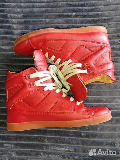 Maison Margiela x H&M Red