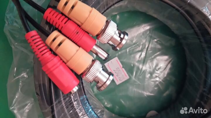 30 м. нового видеокабеля с переходниками