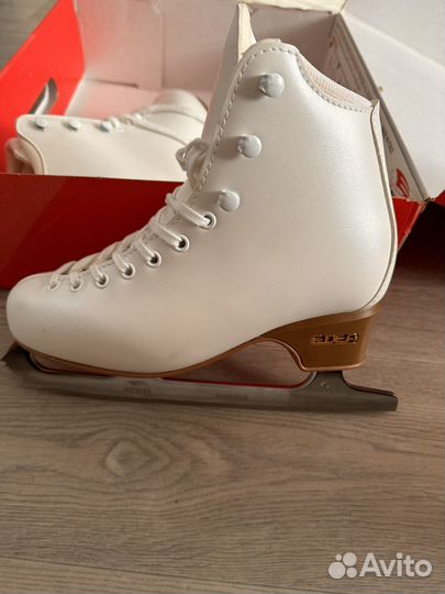 Фигурные коньки edea 245
