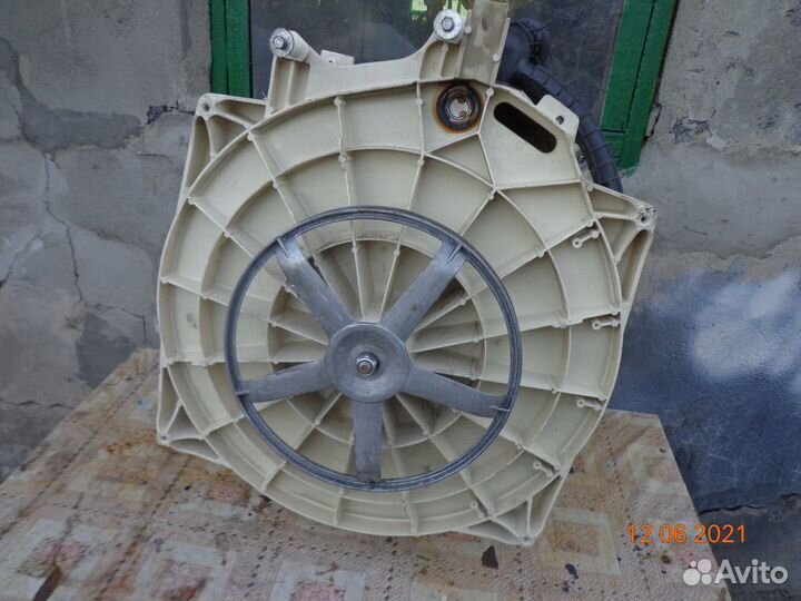 Бак с барабаном для с/м Ardo A814 в сборе