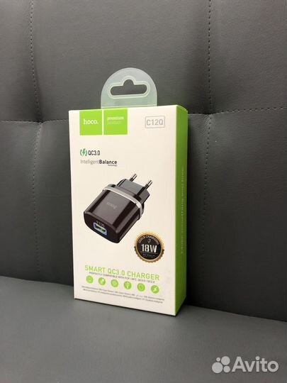 Сетевое зарядное устройство Hoco C12Q