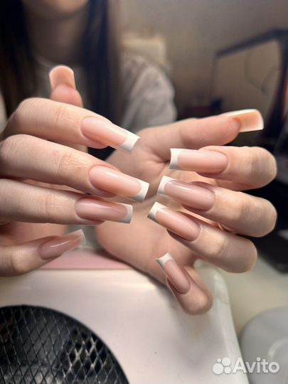 Наращивание ногтей