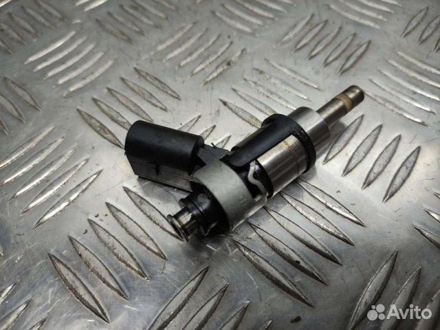 Форсунка Audi A3 8P (S3 2.0 2007