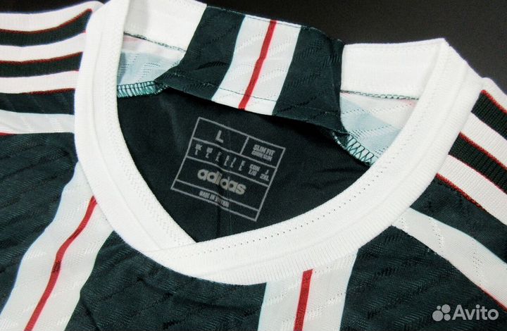 Футболка игровая гостевая Манчестер Юнайтед сезон