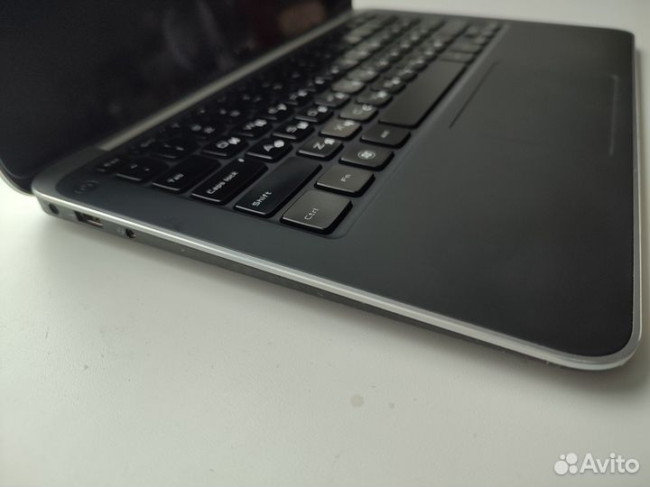 Dell XPS 13 L321X/i7-2637M/4/120/HD/Ultrabook