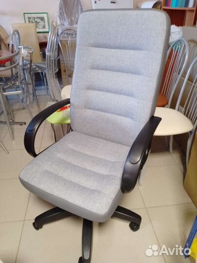Кресло компьютерное офисное