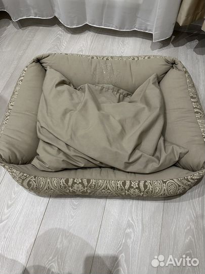 Лежанка для собак