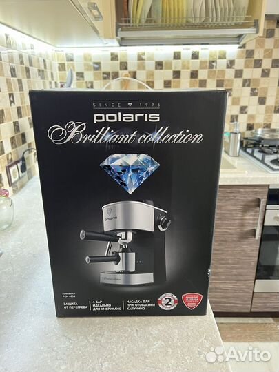 Кофеварка рожковая Polaris PCM 4011