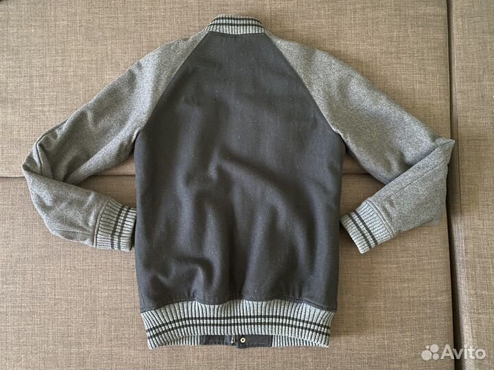 Бомбер Pull&Bear