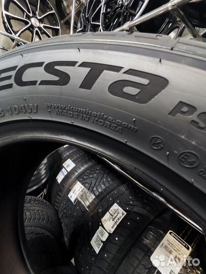 Kumho Ecsta PS71 235/55 R18 104W