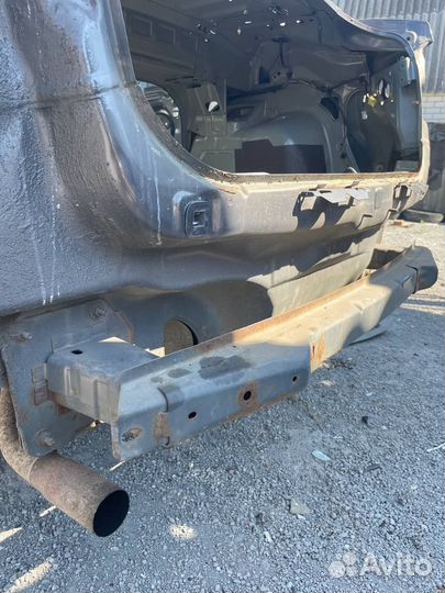 Задний усилитель бампера mazda 3 bk