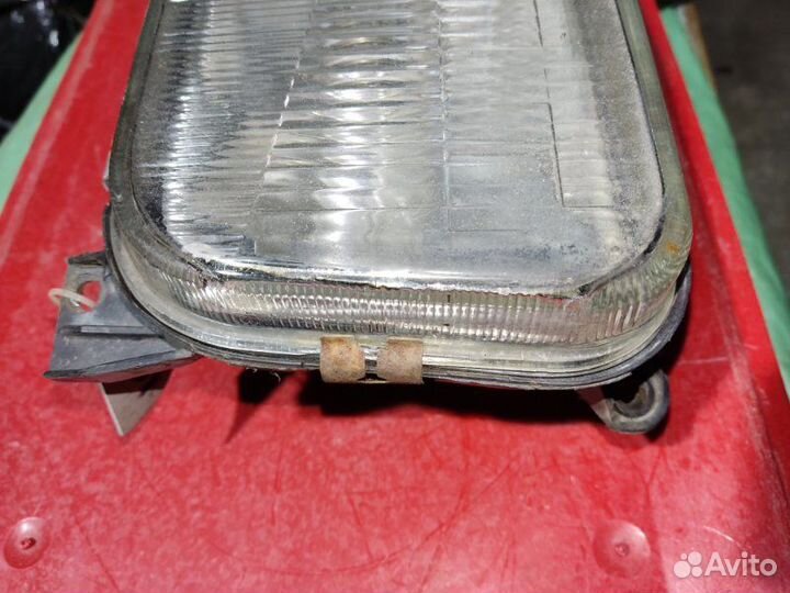 Фара левая Volkswagen Passat B3 седан 2.0 9A