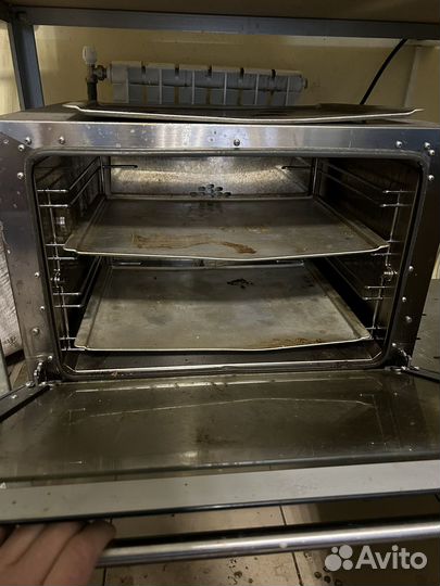 Конвекционная печь Unox