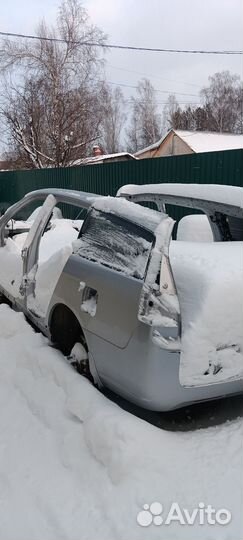 Крыло заднее