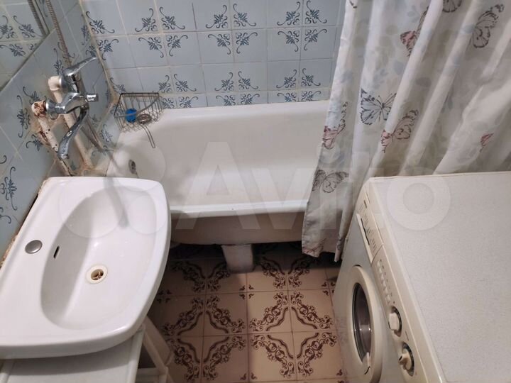 2-к. квартира, 56 м², 8/14 эт.