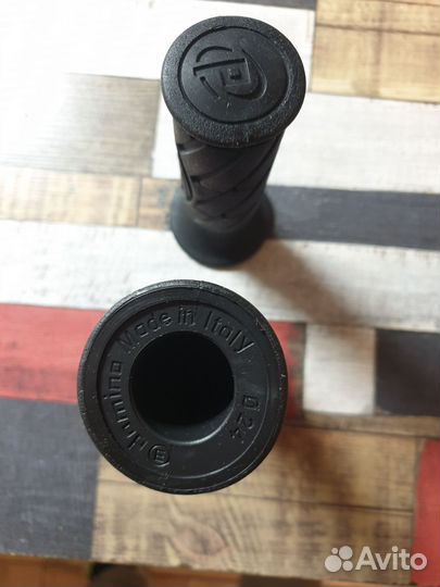 Грипсы для мотоцикла Domino