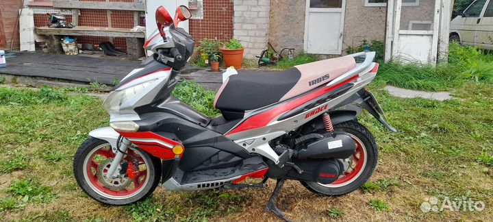 Скутер Irbis grace 150