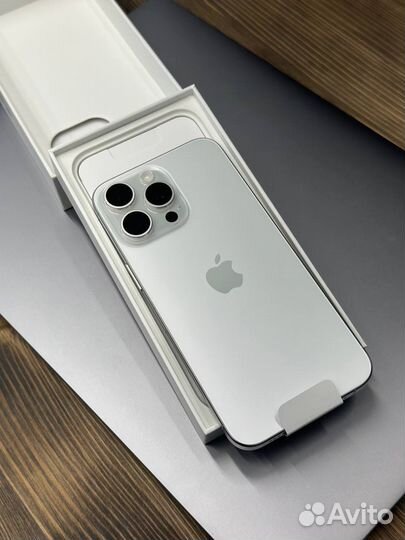 iPhone 15 Pro, 128 ГБ
