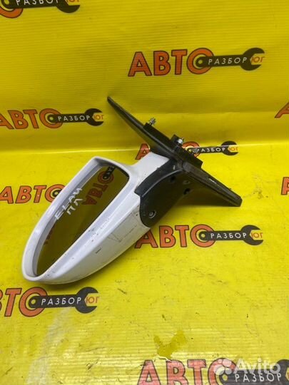 Зеркало переднее левое Hyundai Elantra HD G4FC