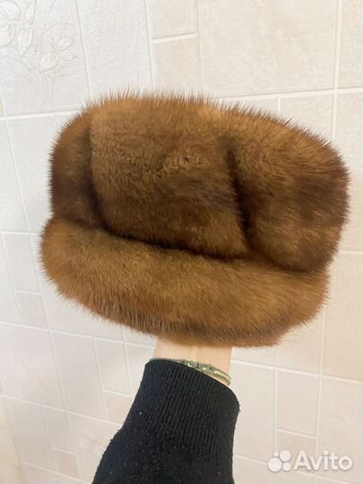 Шапка норковая темно коричневая женская