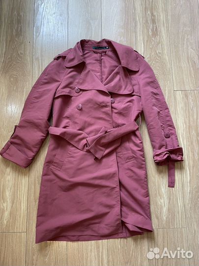 Плащ женокий 44 р