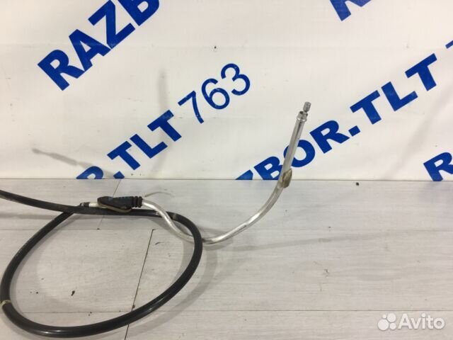 Трос ручника левый skoda rapid 1 рест 1.6 CWV седа