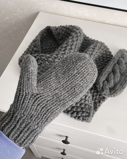 Комплект зимний снуд и варежки